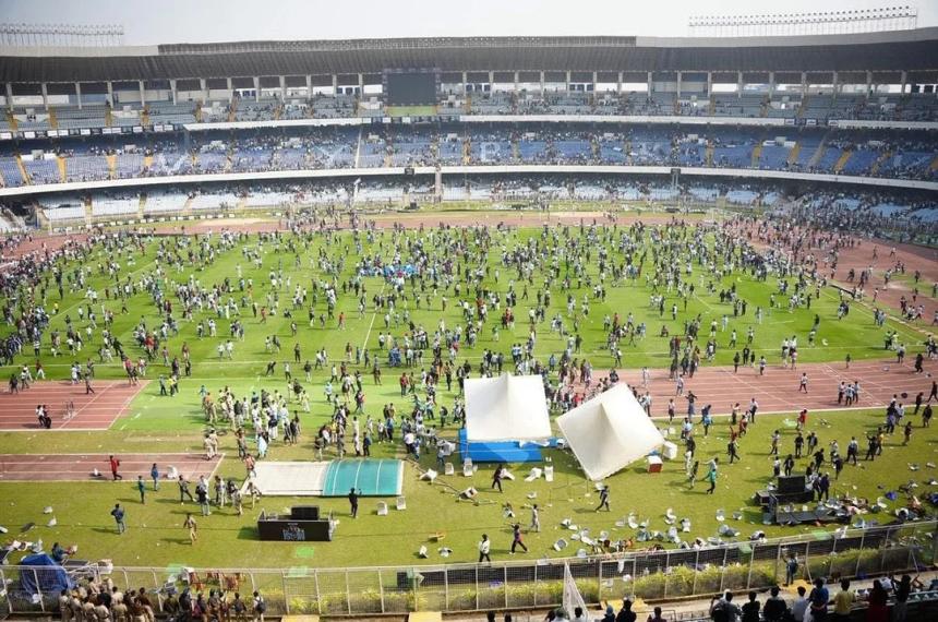 El capitn argentino visitaba un estadio de Calcuta