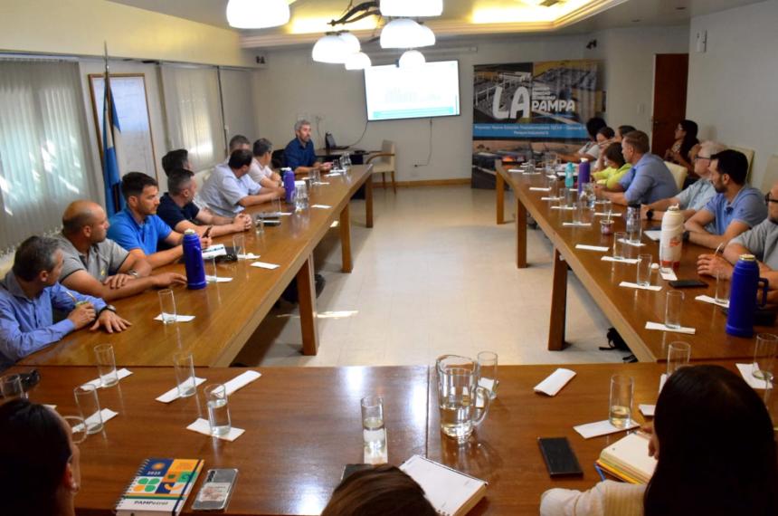 Gobierno y  empresas e instituciones se reunieron en el marco del Plan de Desarrollo Económico y Productivo 20262030