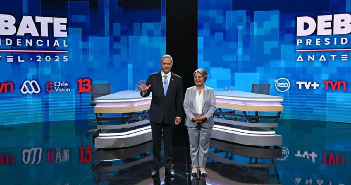 Los candidatos cerraron sus campañas en ciudades estratégicas