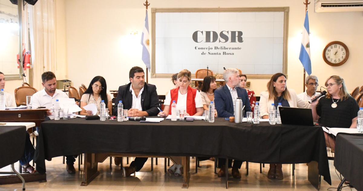 Los funcionarios municipales que pasaron por el Concejo