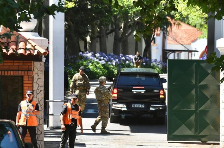 La jueza Arroyo Salgado ingresa a la Quinta Presidenical Un militar de 21 años se disparó con su arma