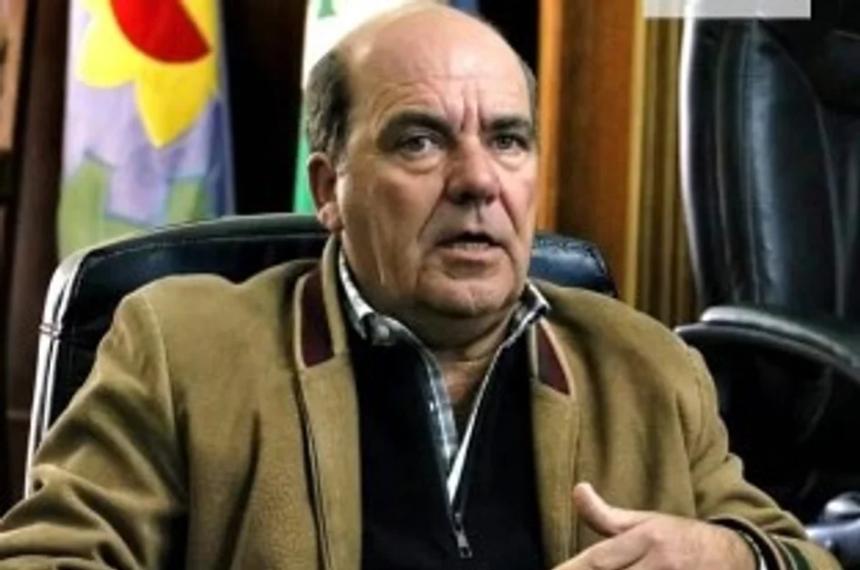 El intendente de Coronel Su�rez Ricardo Moccero Dijo que los gauchos no toman jugo