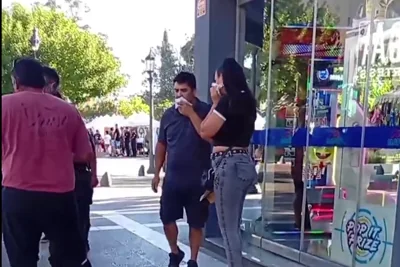 Tres heridos por la explosioacuten de una bomba de estruendo en la marcha de la CGT en Santa Rosa