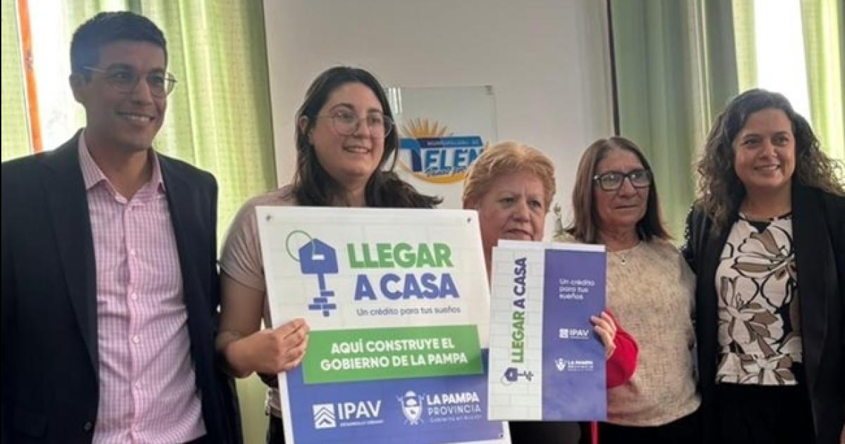 El acto de entrega se realizó en la Municipalidad de Telén