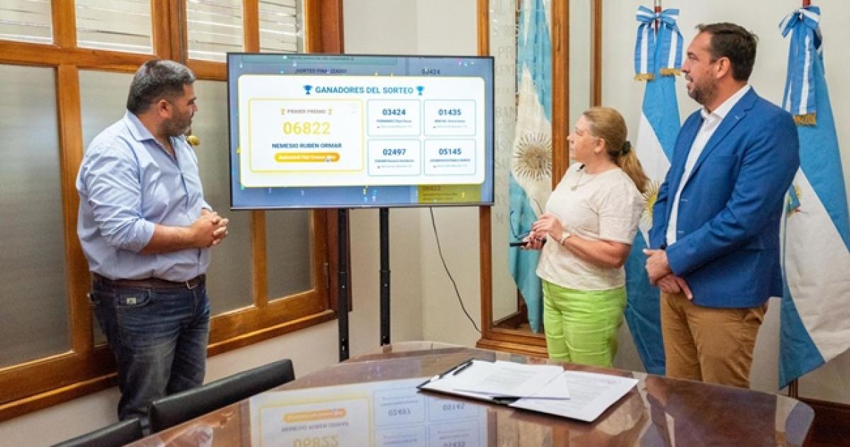 El sorteo se transmitió por las redes sociales del muncipio