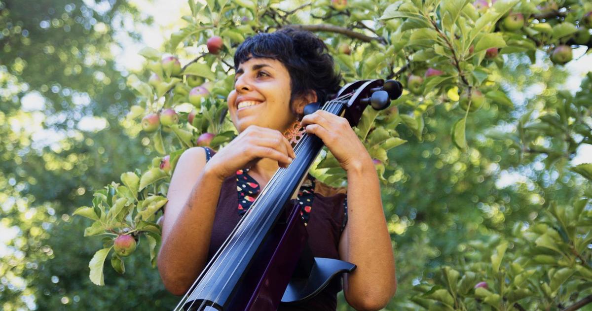 Concierto iacutentimo de Leila Cherro en CHEJE 