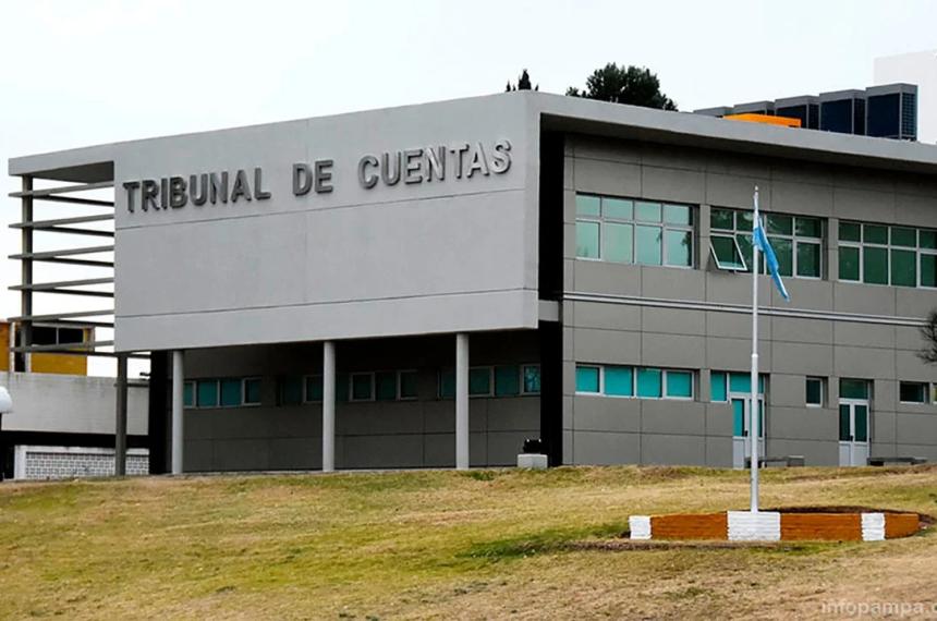 El Tribunal de Cuentas no adhiere a la reducción horario que dictó el gobernador Ziliotto