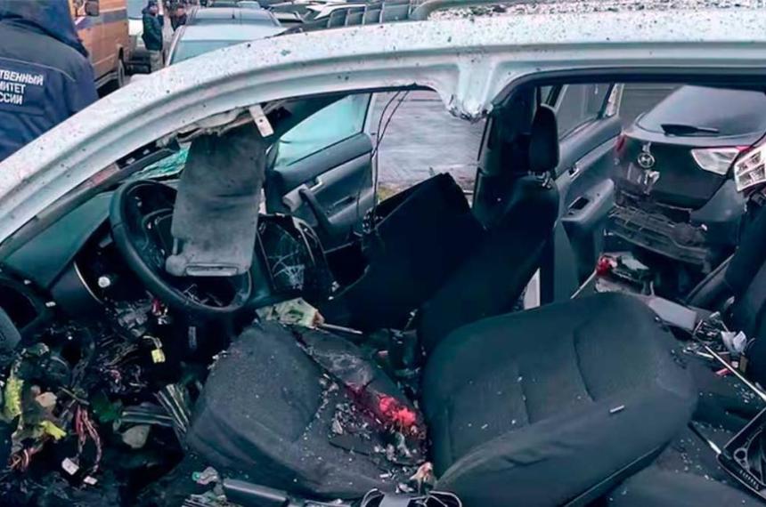 Asesinaron a un alto general ruso con un explosivo debajo de su auto en Moscuacute