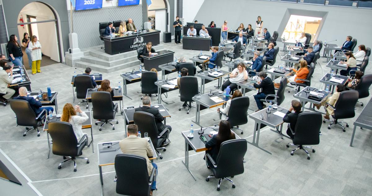 Avances por la viacutea de la ley retrocesos que ningunean a la Provincia