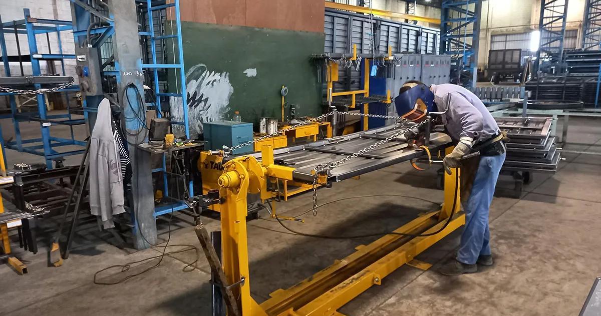 Hay con casi 2000 puestos menos desde el cambio de gobierno