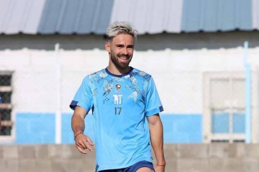 Antuacute Hernaacutendez es jugador de Olimpo