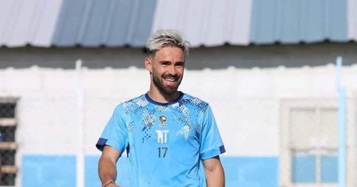 Antuacute Hernaacutendez es jugador de Olimpo