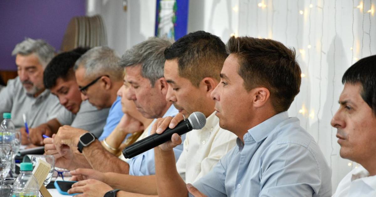 Foro por la Ruta 151- un mensaje contundente destaca Estrellas Amarillas