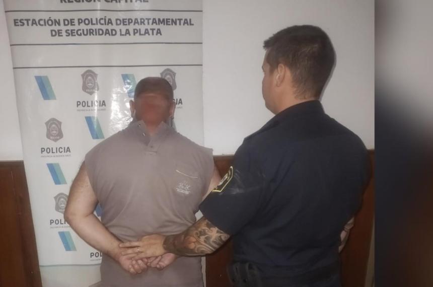 El autor del hecho tenía un arsenal en la casa