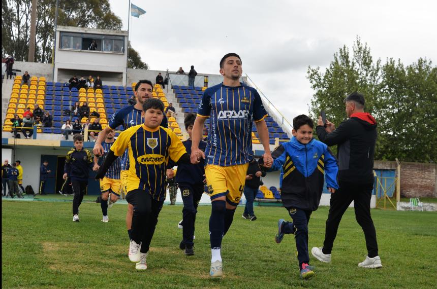 Uno de los mejores jugadores de la Liga Cultural en el 2025