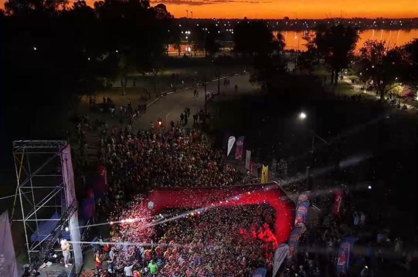 Maacutes de 12000 personas colmaron la Laguna para la inauguracioacuten de las obras