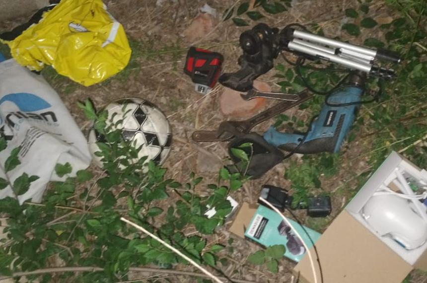 Algunos de los elementos recuperados por la Seccional Sexta