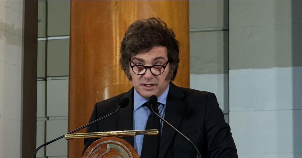 Milei habló del tema Malvinas en un diario inglés