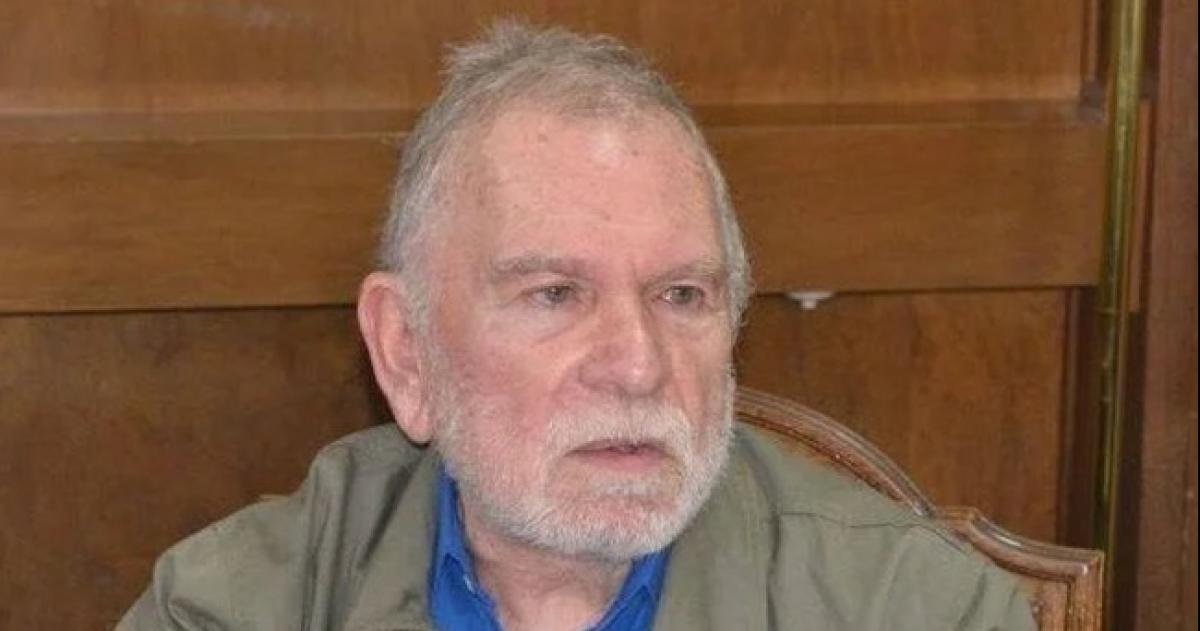 Juan Carlos Pinky Pumilla contin�a en el Hospital Favaloro pero en una sala com�n