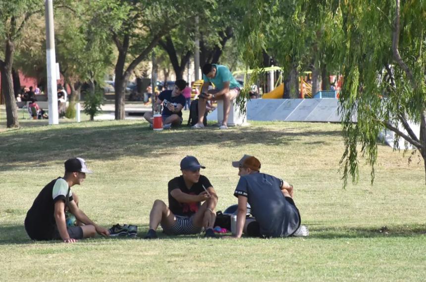 La temperatura m�xima no superar� los 25 grados este s�bado en la ciudad capital de la provincia