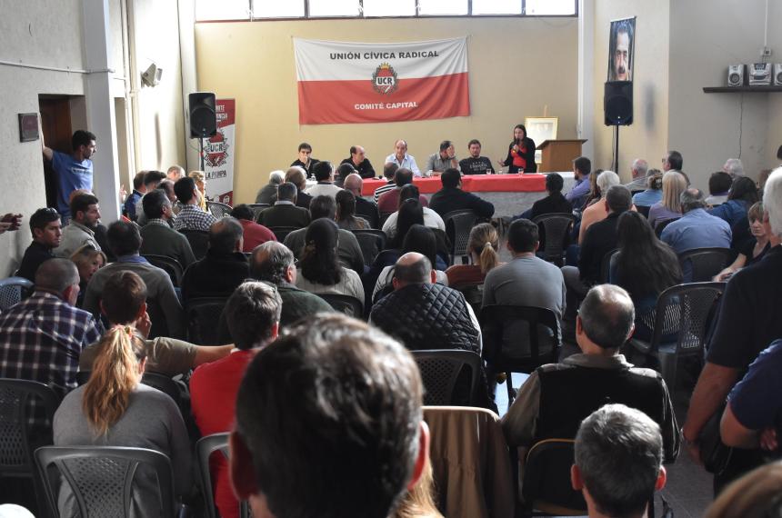 Venezuela- la UCR pampeana hace un llamado a la paz