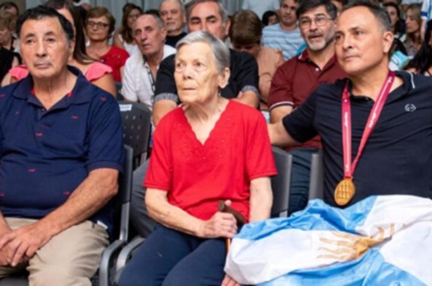 La noticia causa profundo pesar en la comunidad de Winifreda