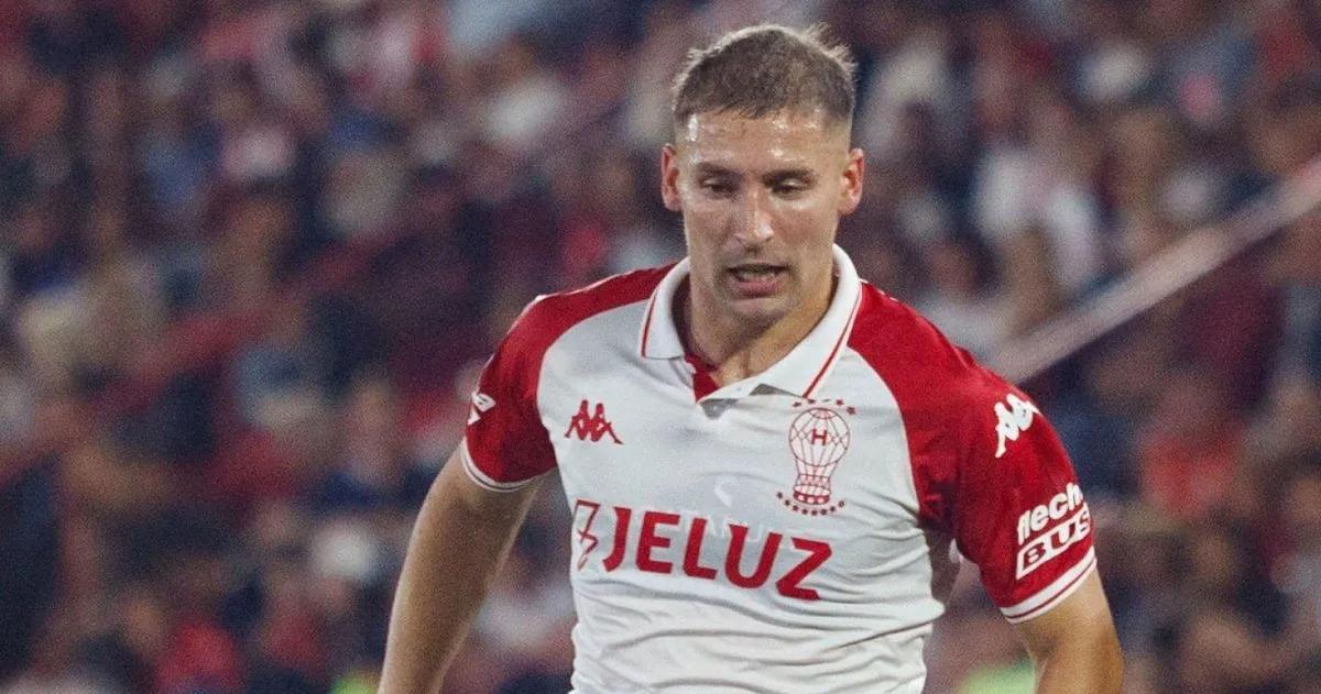 Matko Miljevic cerca de Racing