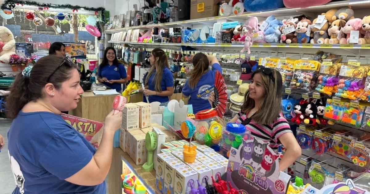 Las ventas por Reyes Magos crecieron apenas 05-en-porciento- y confirmaron un consumo deacutebil