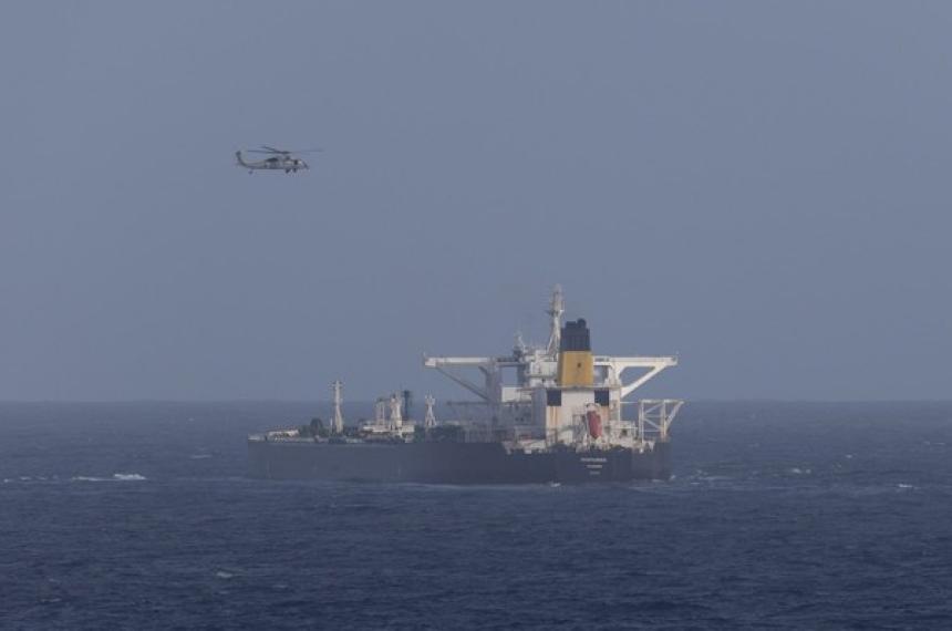 El petrolero ruso a punto de ser abordado por las fuerzas de EEUU