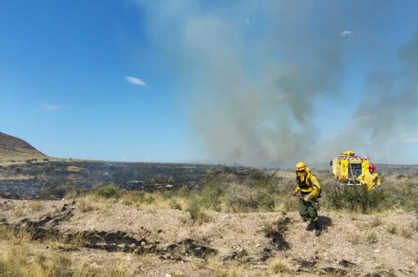 El fuego fue controlado por personal del Parque
