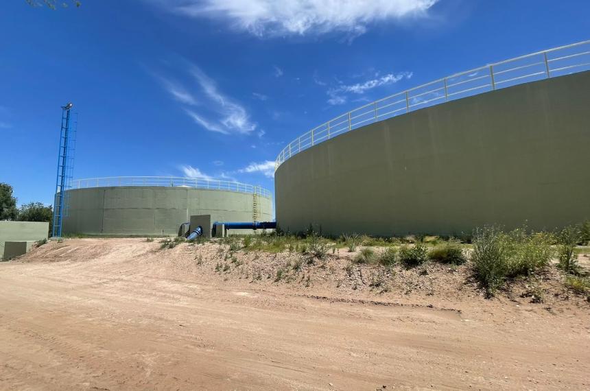 Las cisternas de acopio est�n ubicadas en el predio de la Avenida Palacios