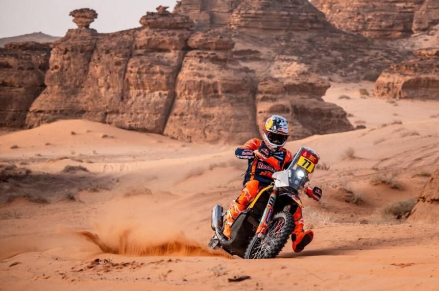 Diacutea uacutenico para los Benavides