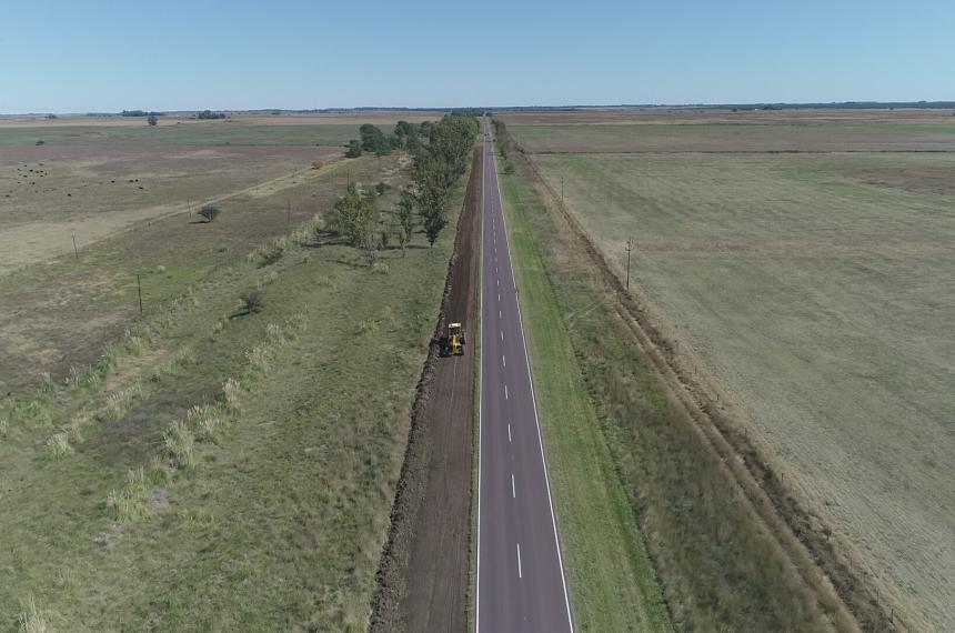 Los trabajos buscan mejorar las condiciones de transitabilidad y seguridad vial en ese corredor