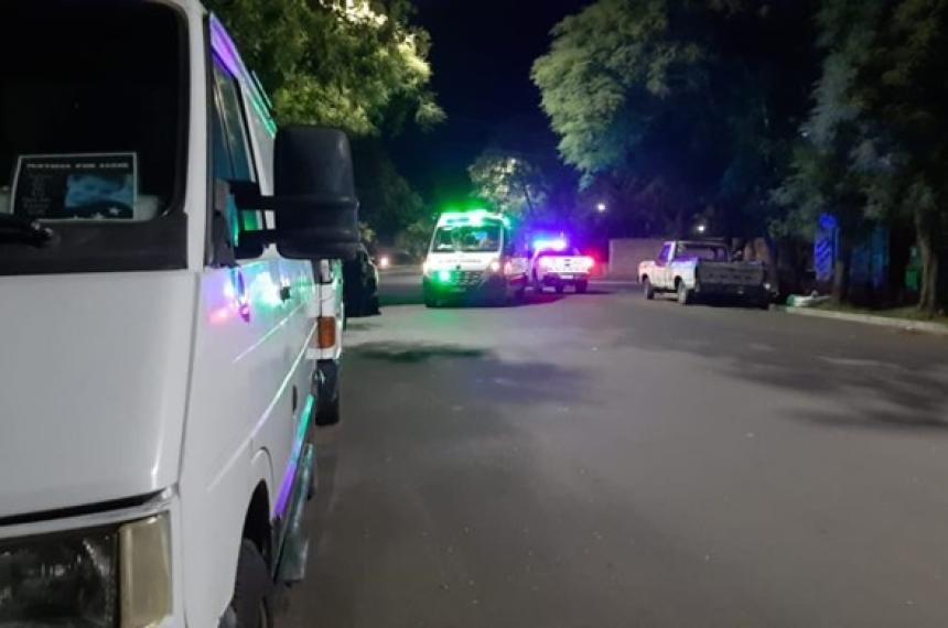 Personal del SEM y la policía asistieron al herido