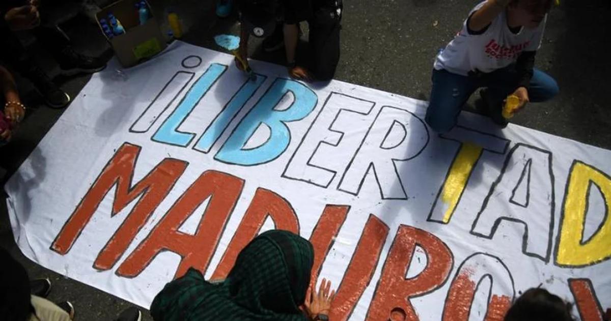 Venezolanos piden la libertad de Maduro