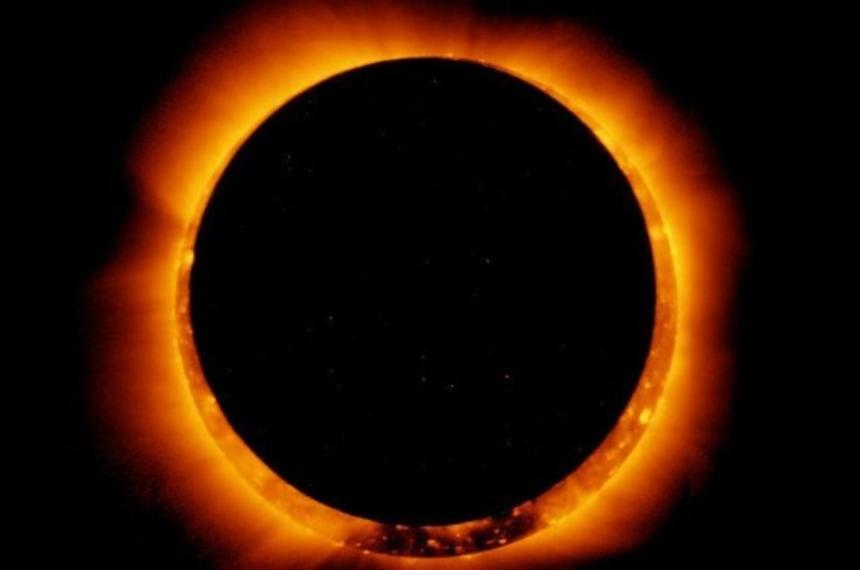 Cuaacutentos eclipses habraacute en 2026 y desde doacutende se podraacuten ver