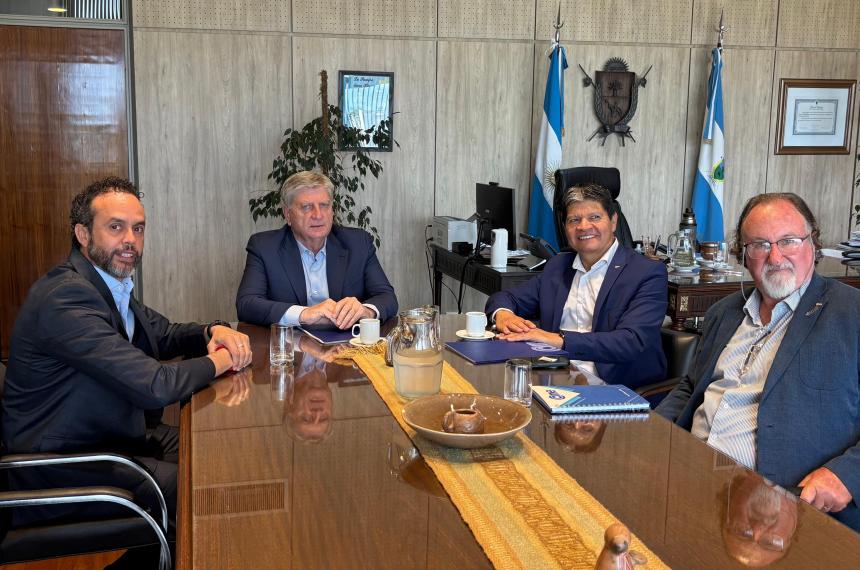 Ziliotto se reunió con empresarios y sindicalistas para analizar la reforma laboral