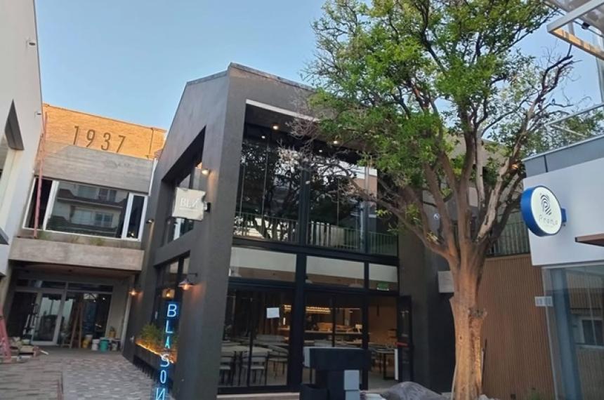 El paseo sobre la calle Gil inaugura el próximo domingo