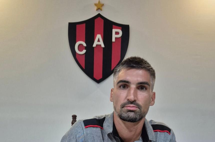 El experimentado defensor ser� dirigido por otro pampeano- Forestello