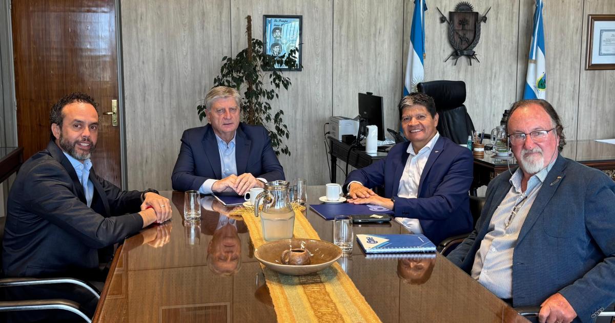 Pymes y trabajadores contra una reforma laboral a pedir de las grandes empresas extractivistas