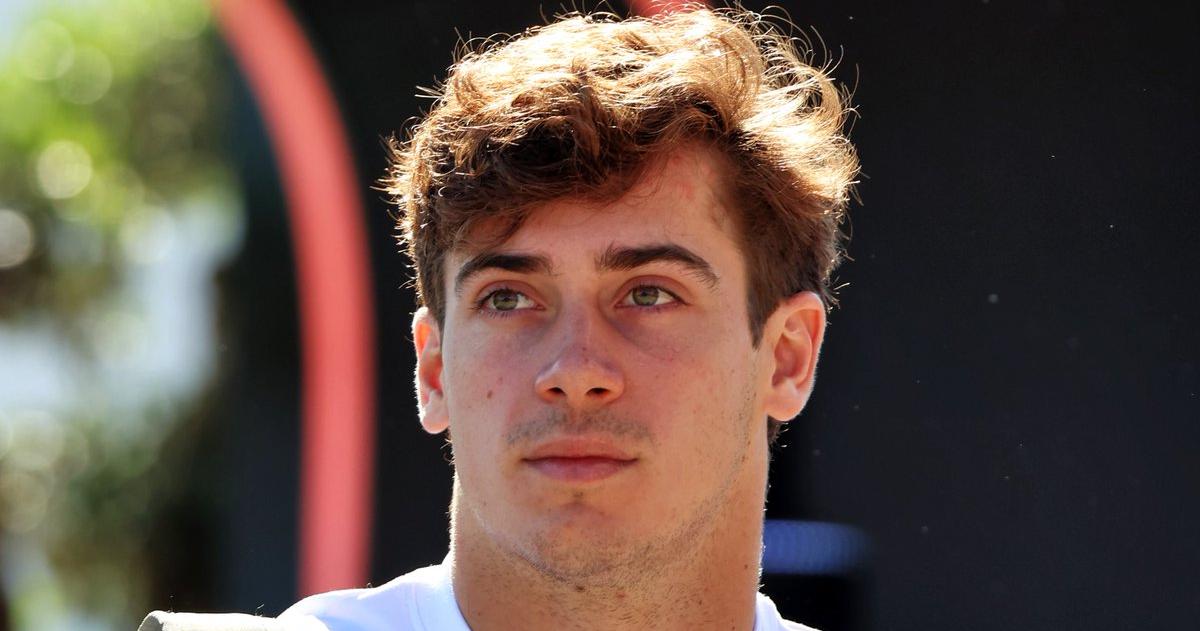 Franco Colapinto reaparecioacute en la base operativa de Alpine