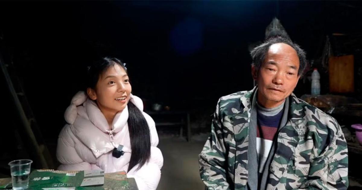 Vive solo en una cueva desde hace 50 antildeos con agua y electricidad propias- La ubicacioacuten es perfecta