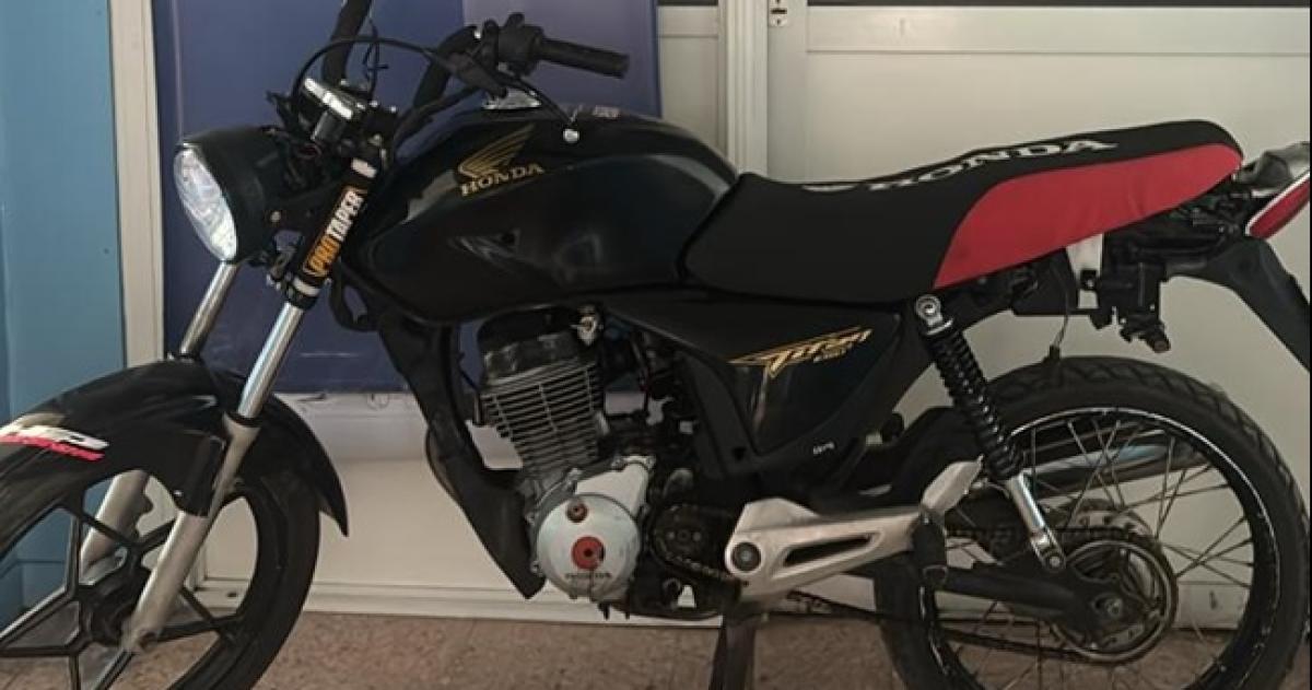 La moto secuestrada es una Honda titan 150 cc