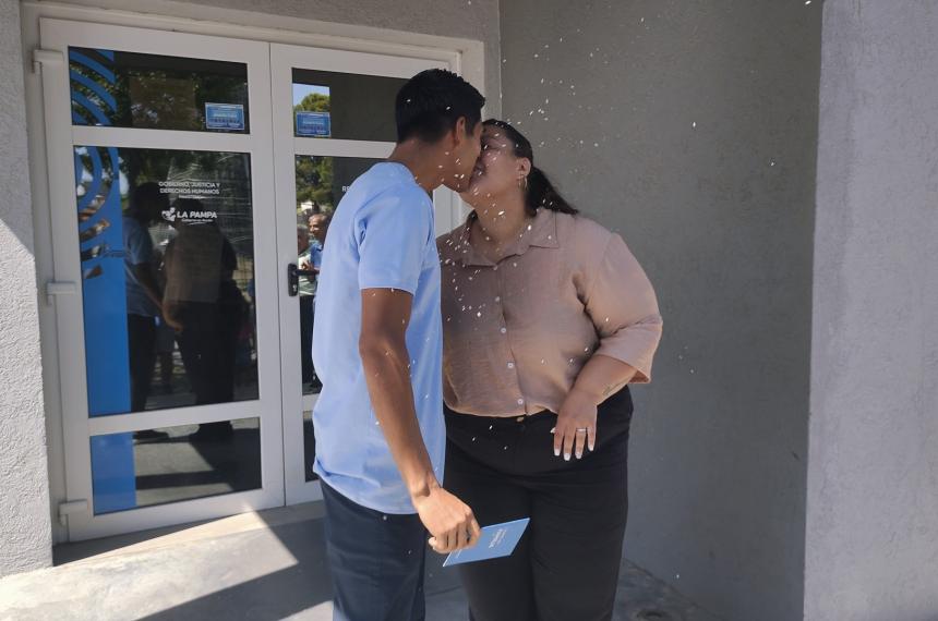 Casamientos del viernes 16 de enero por la mantildeana en Santa Rosa