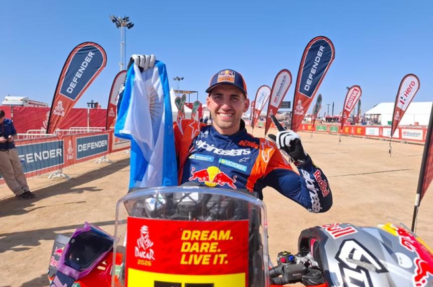 El piloto argentino saltó al primer puesto en los �ltimos kilómetros de la carrera