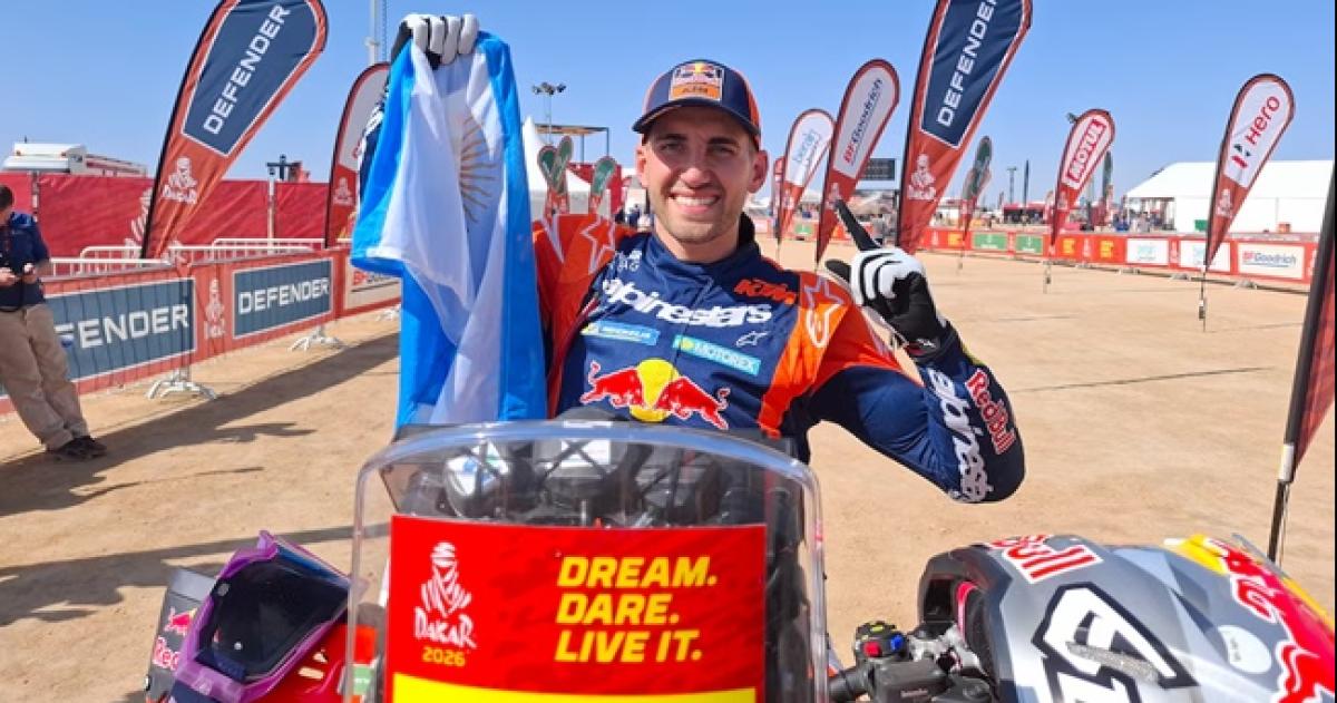 El piloto argentino saltó al primer puesto en los �ltimos kilómetros de la carrera