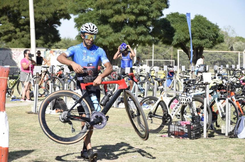 Marcos Fern�ndez uno de los participantes del tria de Toay (Foto- Municipalidad de Toay)