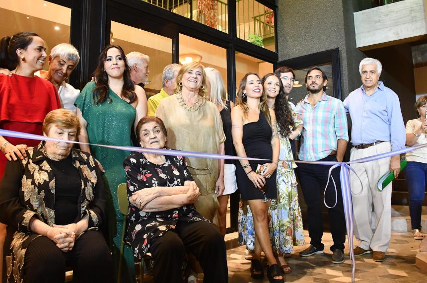 Inauguraron el Paseo Marinelli en el centro de Santa Rosa
