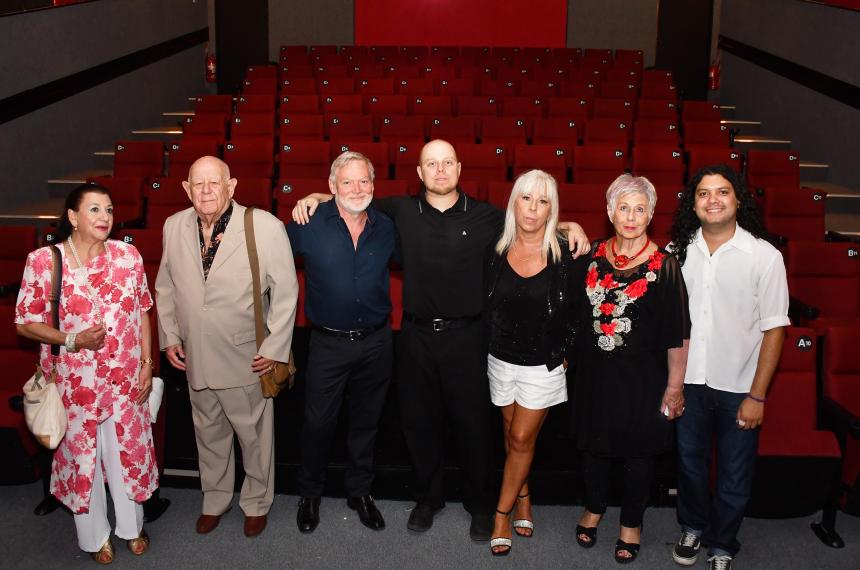 La pyme familiar Milenium SRL liderada por Bettina Tueros y Walter Geringer estar� a cargo del cine