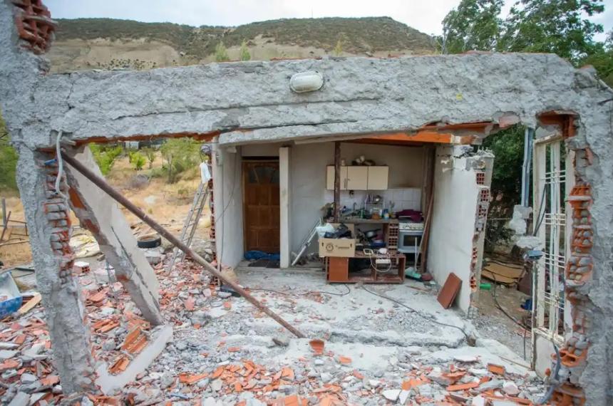 Comodoro Rivadavia- declararon la emergencia geoloacutegica y urbaniacutestica